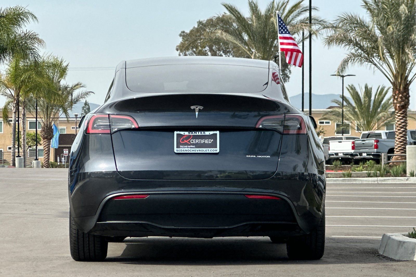 Used 2025 Tesla Model Y Long Range image 5