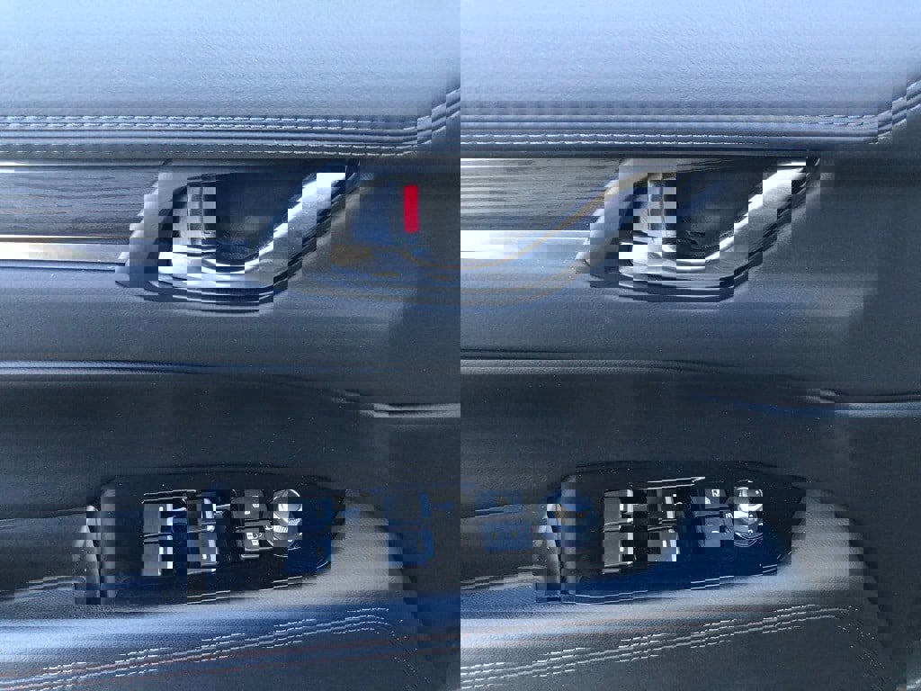 Used 2020 MAZDA CX-5 Grand Touring w/ GT Premium Package image 12