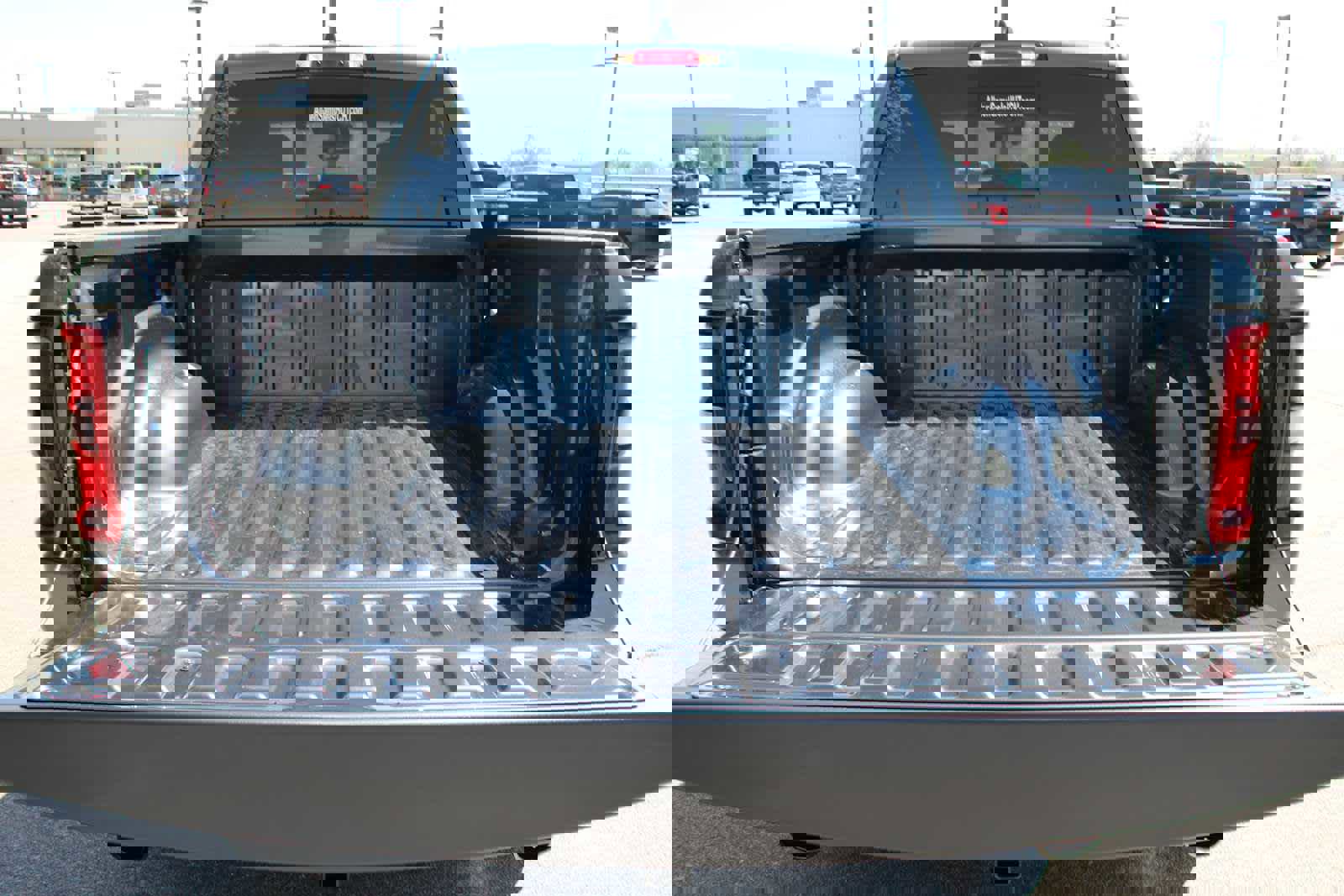 New 2025 RAM 1500 Tradesman w/ Off Road Group image 10