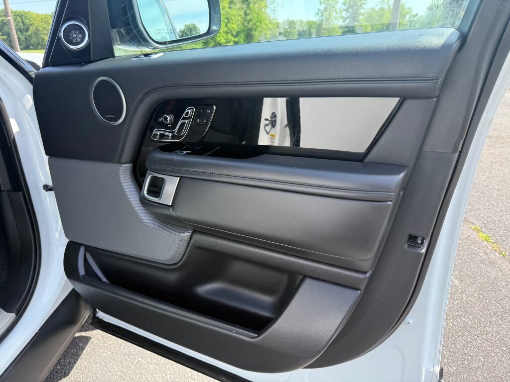 Used 2021 Land Rover Range Rover Westminster Edition AWD/4WD image 28