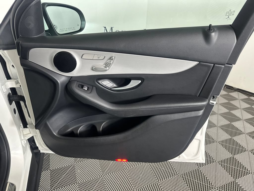 Used 2022 Mercedes-Benz GLC 300 image 15