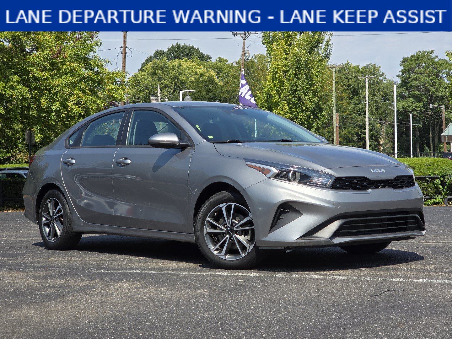 Used 2023 Kia Forte LXS FWD image 1