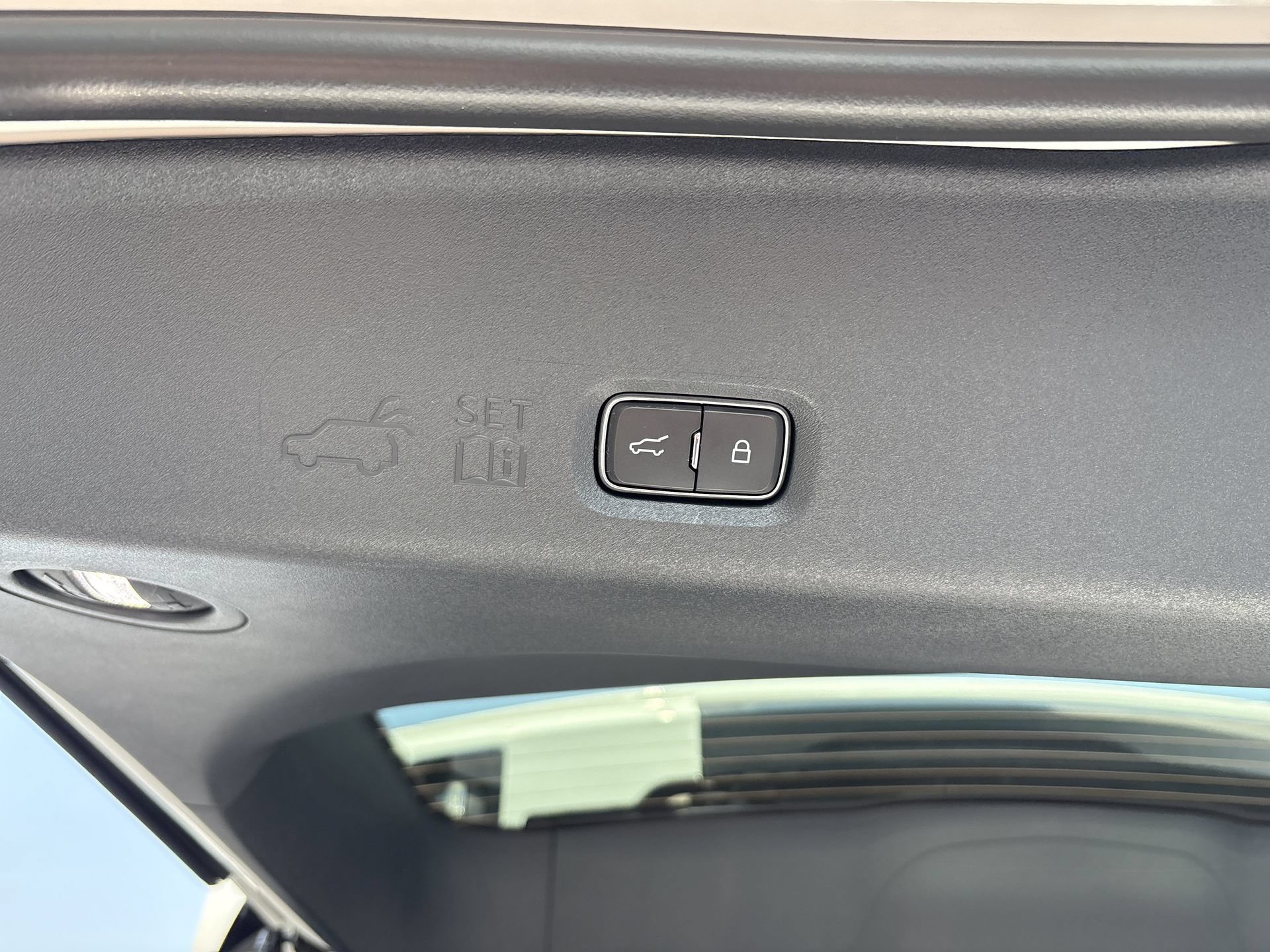 New 2027 Ford Expedition Platinum w/ Stealth Appearance Package RWD image 27