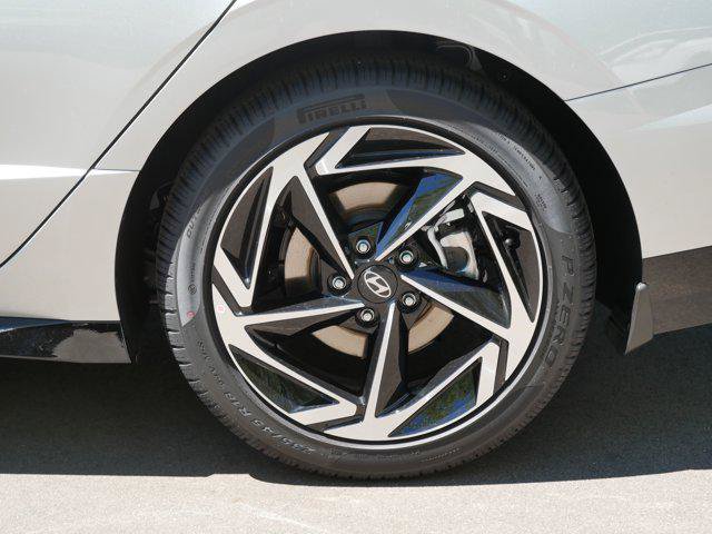New 2026 Hyundai Sonata SEL AWD/4WD image 4