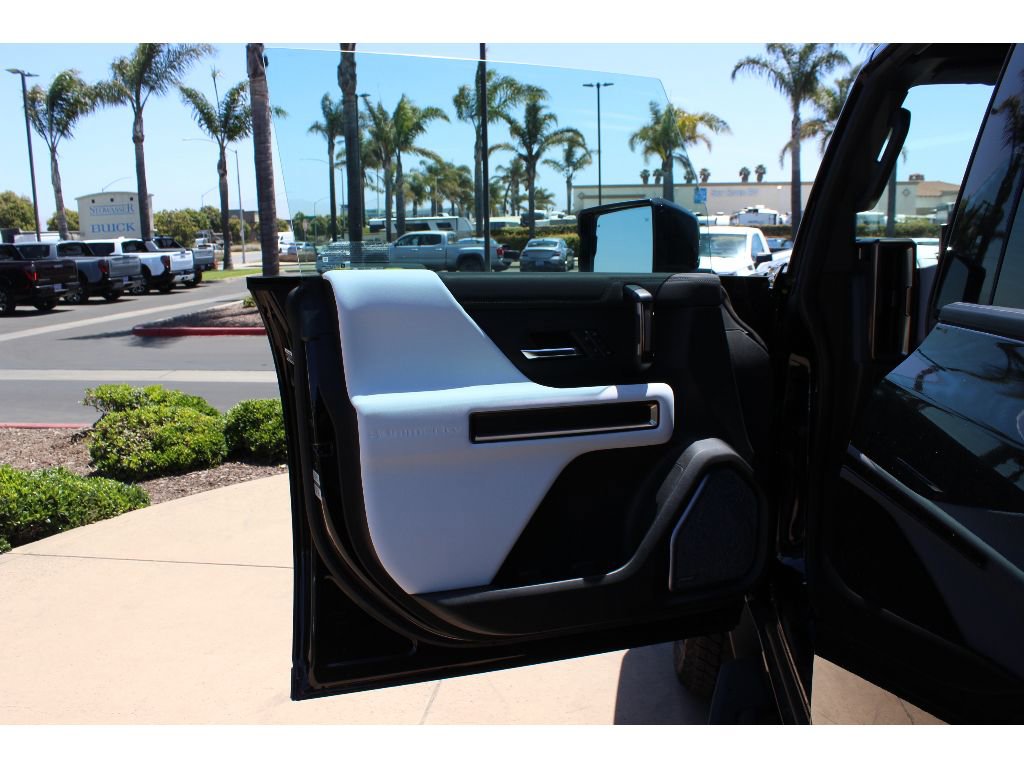 New 2025 GMC Hummer EV 3X w/ Battery Pack, 24 Module Pack image 11