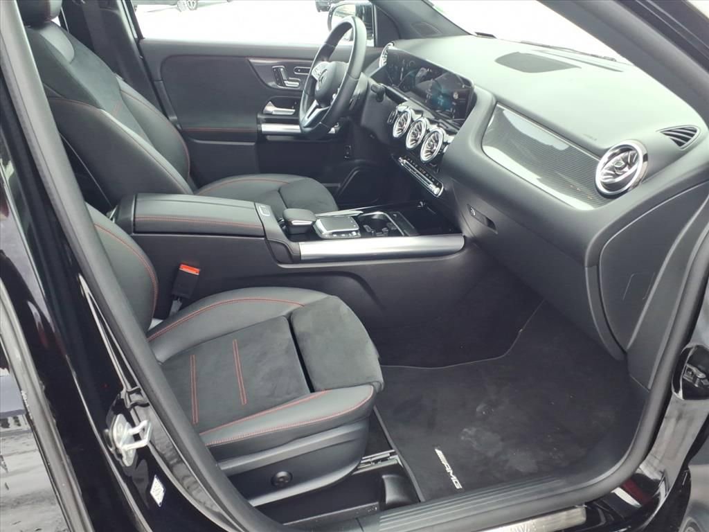 Used 2023 Mercedes-Benz GLA 250 4MATIC image 21