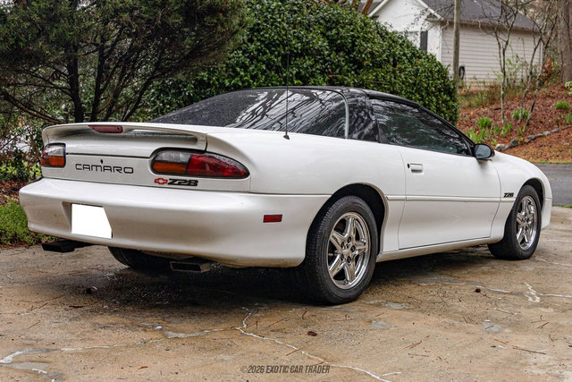 Used 1998 Chevrolet Camaro Z28 w/ Preferred Equipment Group 2 image 8