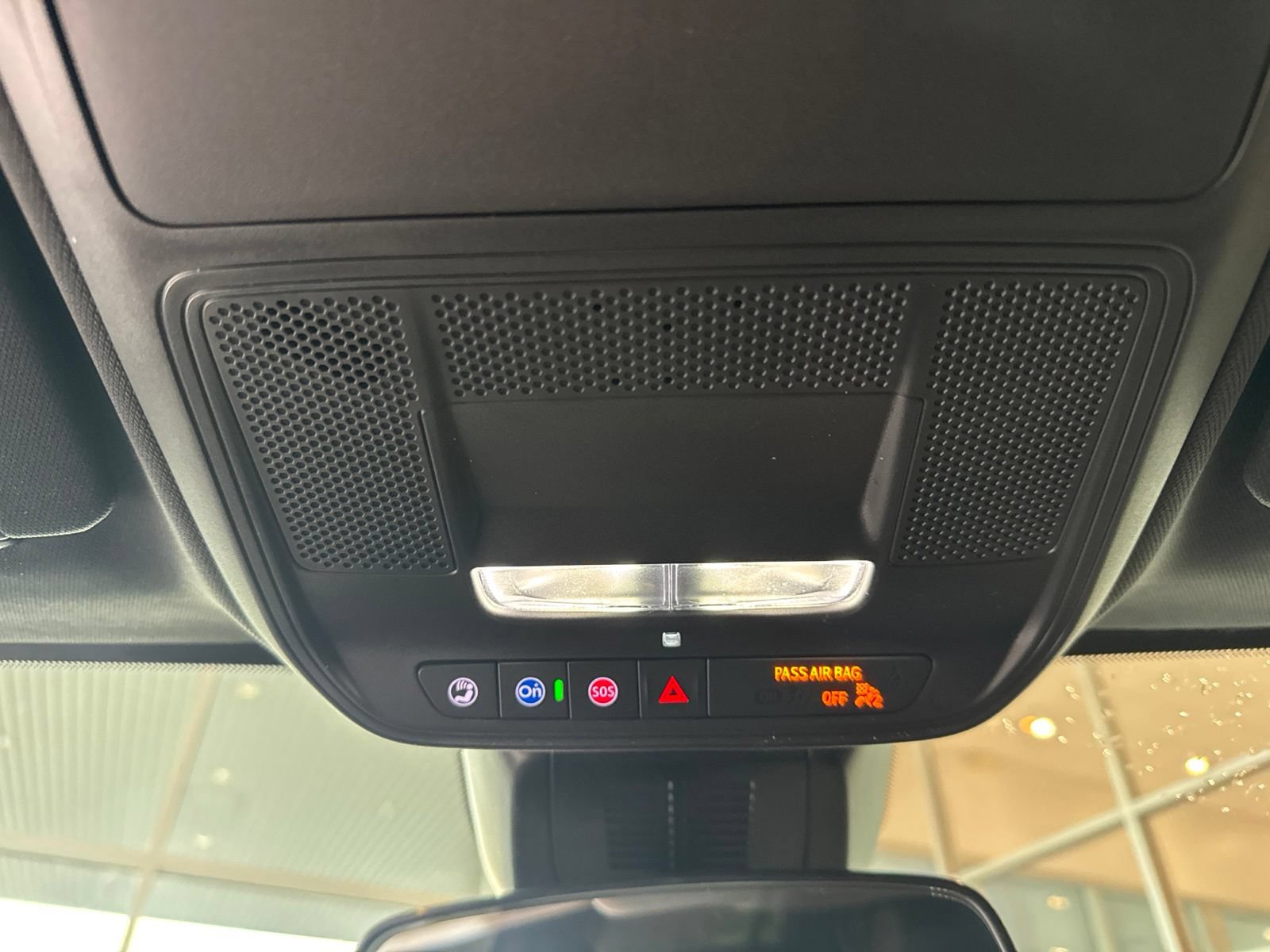 New 2027 Chevrolet Equinox LT FWD image 30
