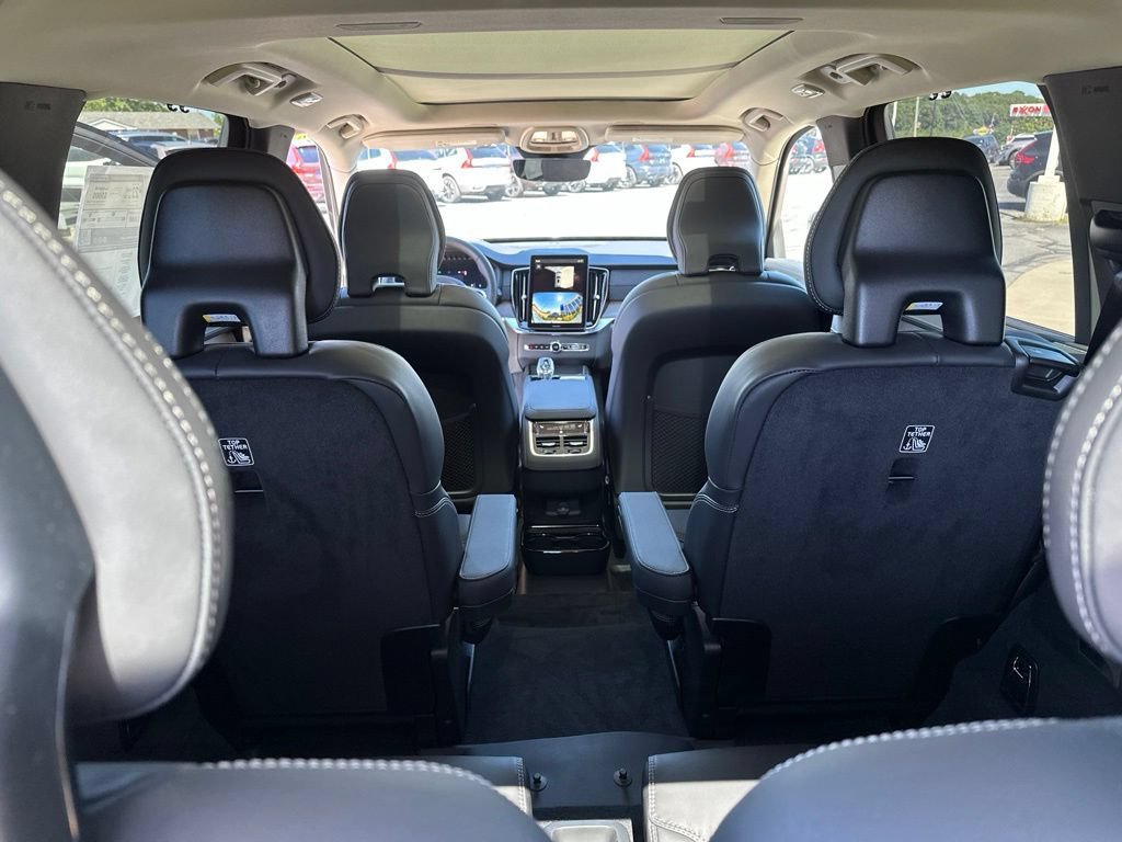 New 2027 Volvo XC90 B6 Ultra AWD/4WD image 40