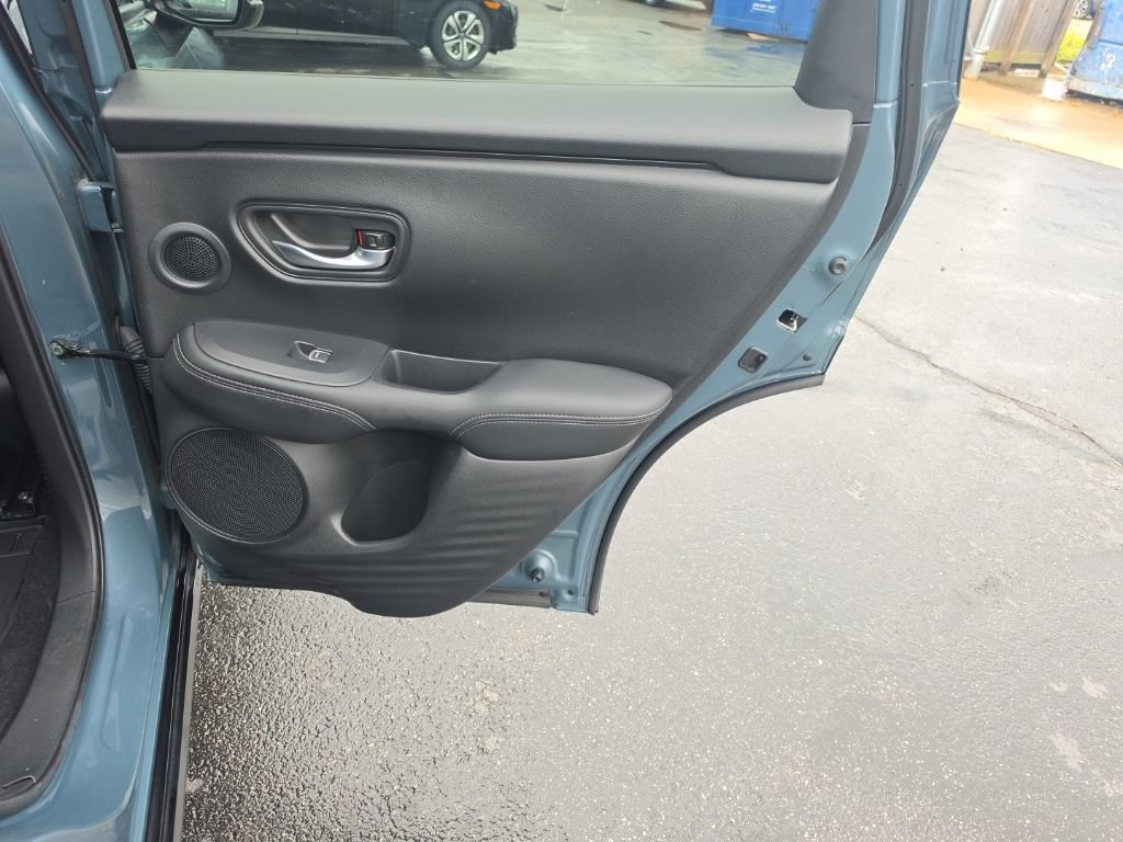 Used 2025 Honda HR-V EX-L image 28