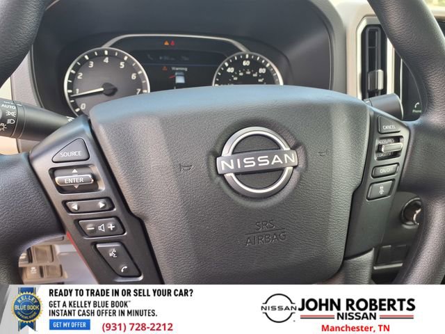 Used 2025 Nissan Frontier SV image 22