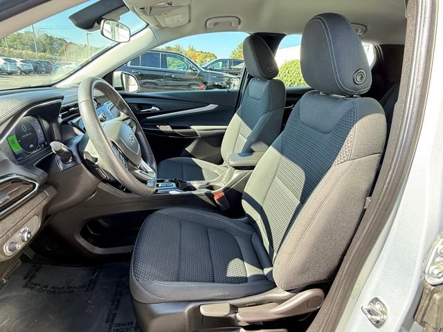 Used 2023 Chevrolet Bolt EUV LT image 13