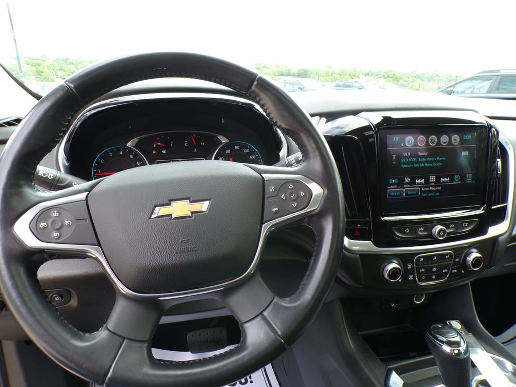 Used 2018 Chevrolet Traverse LT w/ LPO, Floor Liner Package AWD/4WD image 10
