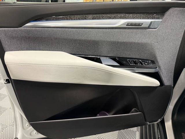 Used 2025 Cadillac Escalade V image 23