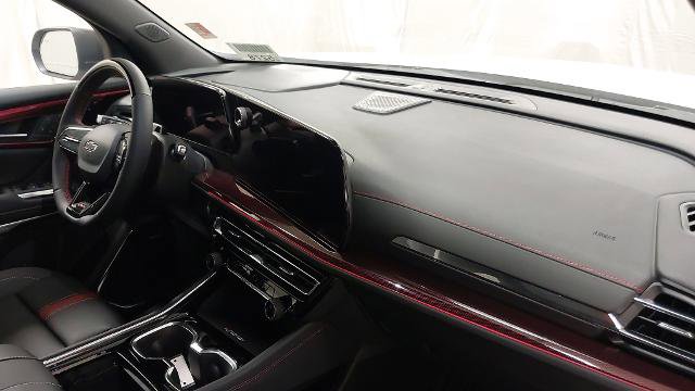 New 2026 Chevrolet Traverse RS w/ LPO, Floor Liner Package image 29