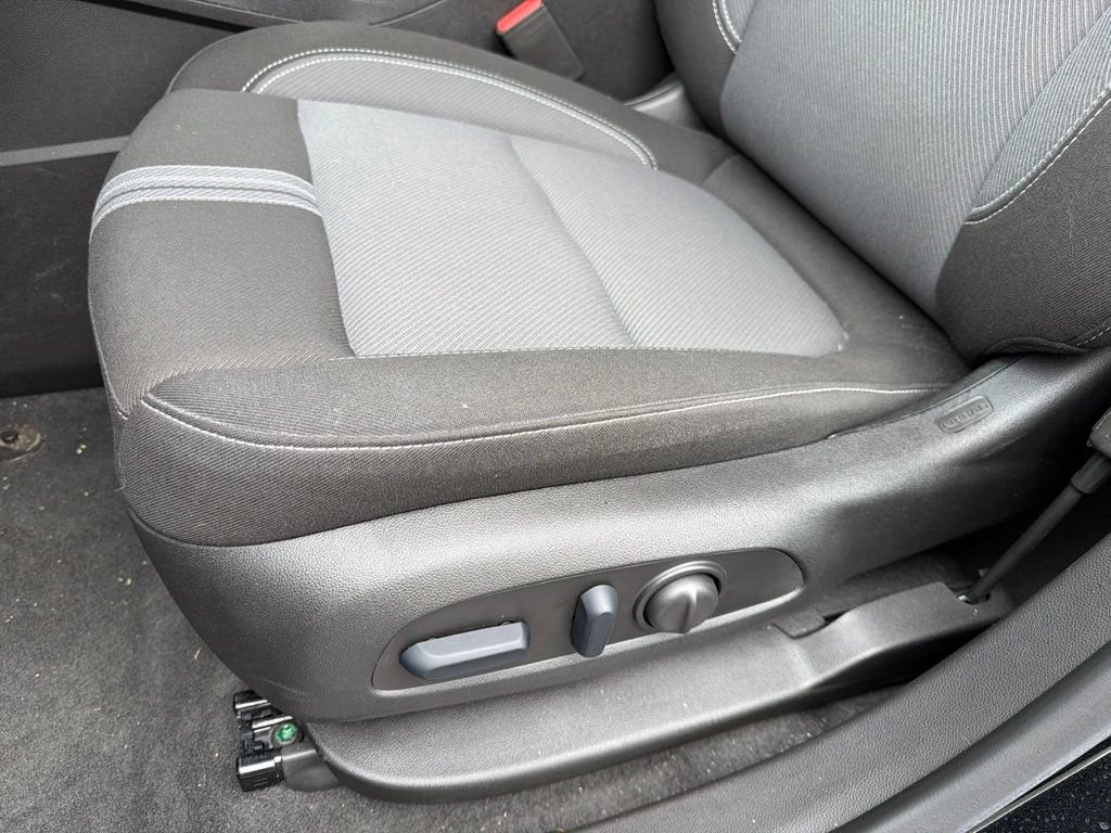 Used 2024 Chevrolet Blazer LT w/ Convenience Package FWD image 19