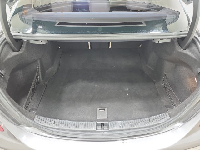 Used 2017 Mercedes-Benz C 300 4MATIC Sedan image 35