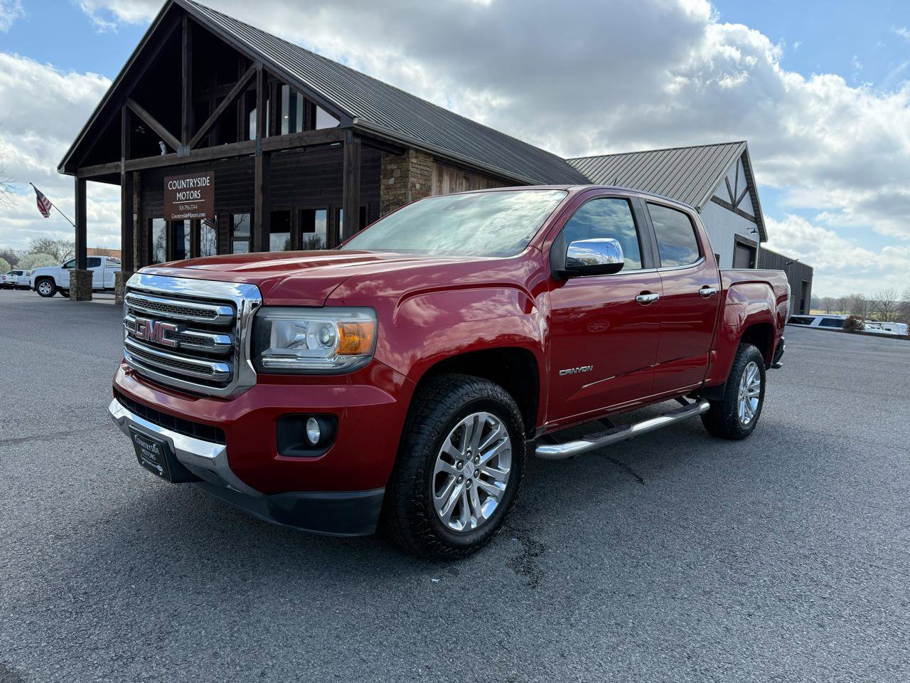 Used 2015 GMC Canyon SLT w/ Driver Alert Package RWD image 2
