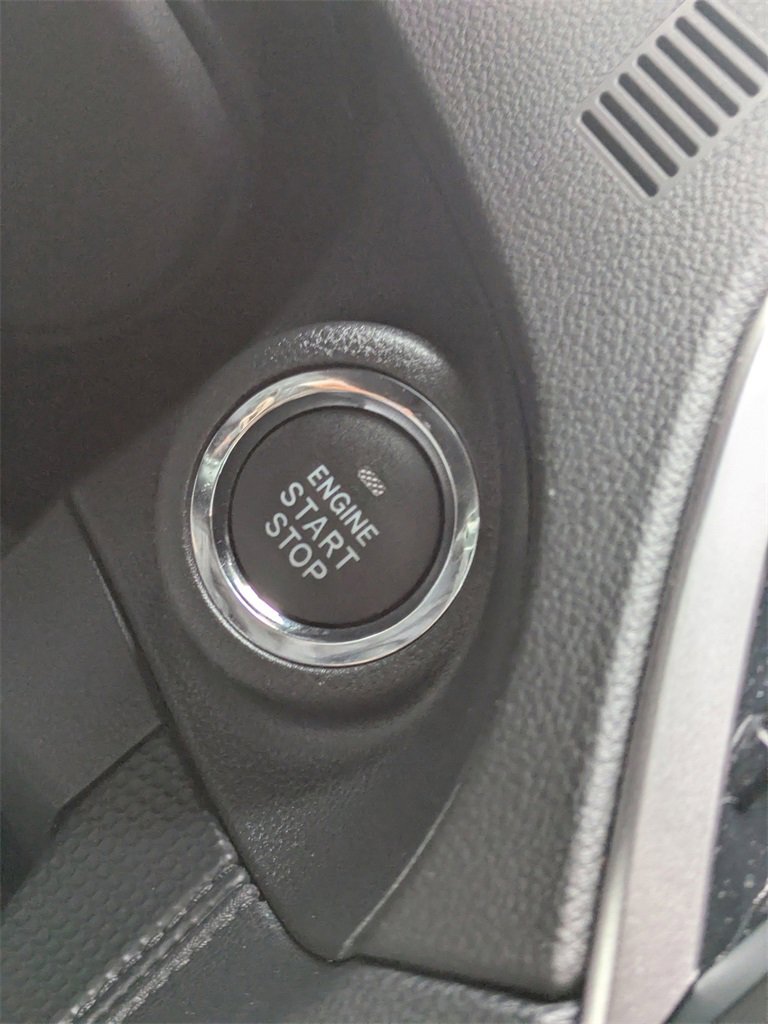 Used 2023 Subaru Forester Premium image 35