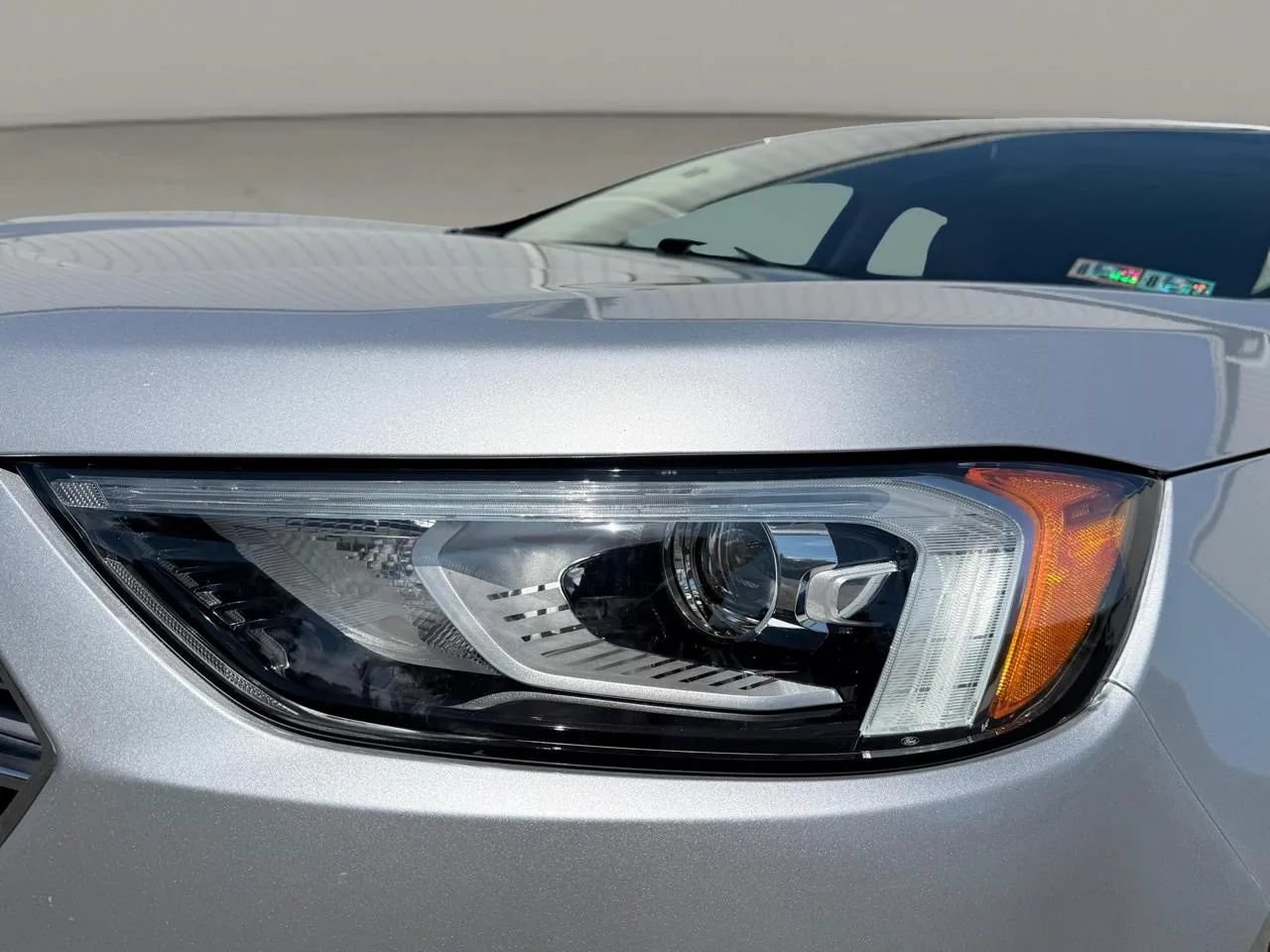 Used 2019 Ford Edge SEL w/ Equipment Group 201A FWD image 13