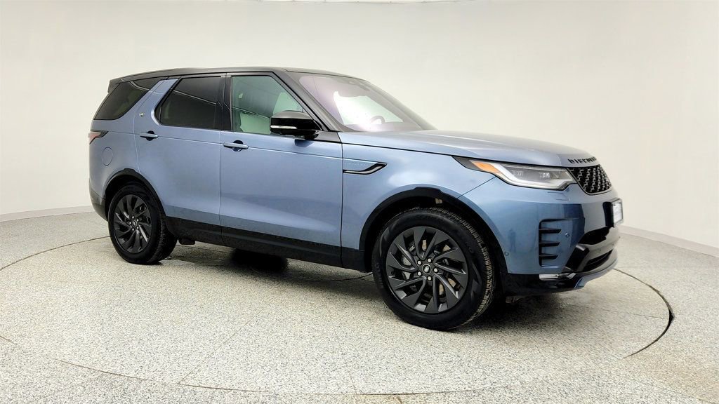 Used 2023 Land Rover Discovery S R-Dynamic AWD/4WD image 3