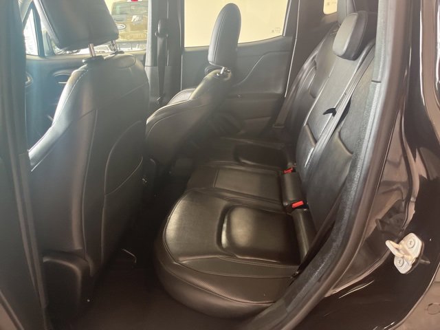 Used 2020 Jeep Renegade Limited image 17