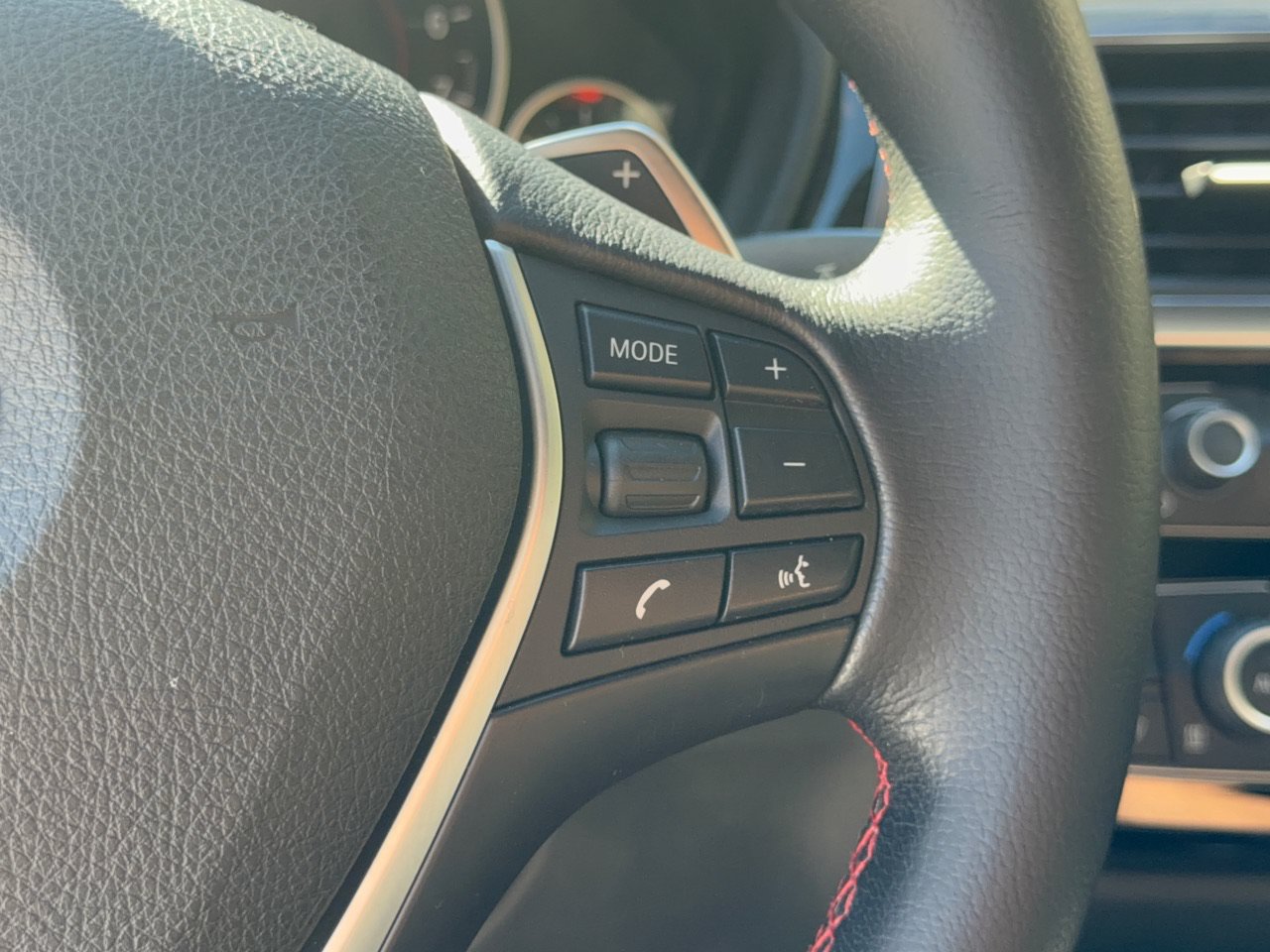 Used 2016 BMW 328i Sedan RWD image 19