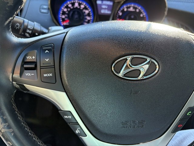 Used 2014 Hyundai Genesis 2.0T image 16