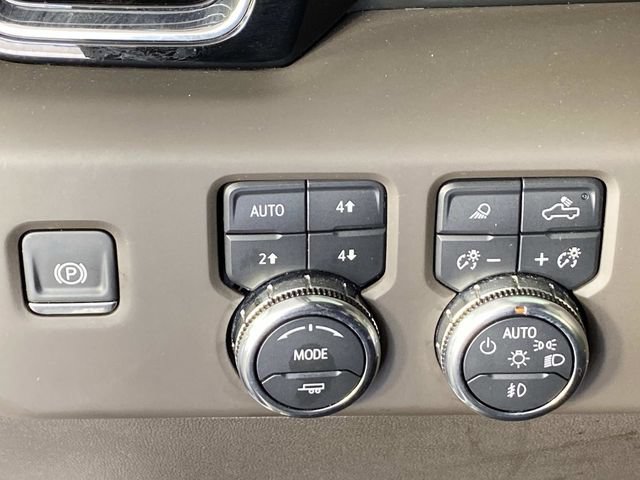 Used 2024 GMC Sierra 1500 Denali w/ Denali Reserve Package AWD/4WD image 16