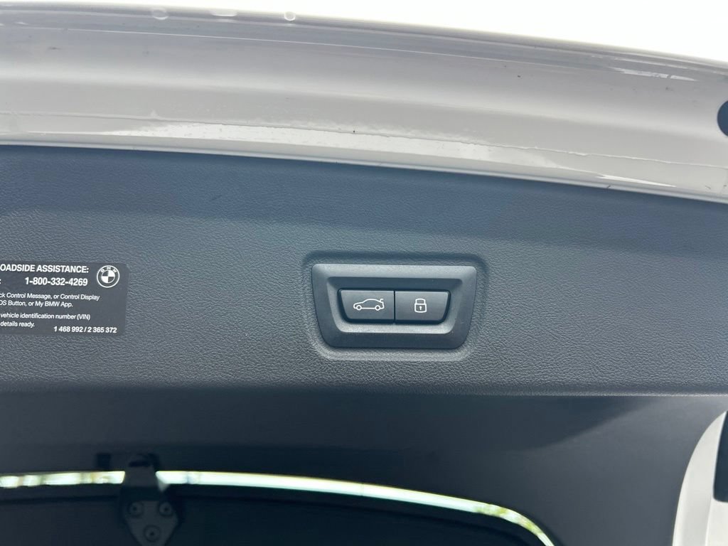 Used 2025 BMW i4 eDrive40 RWD image 31