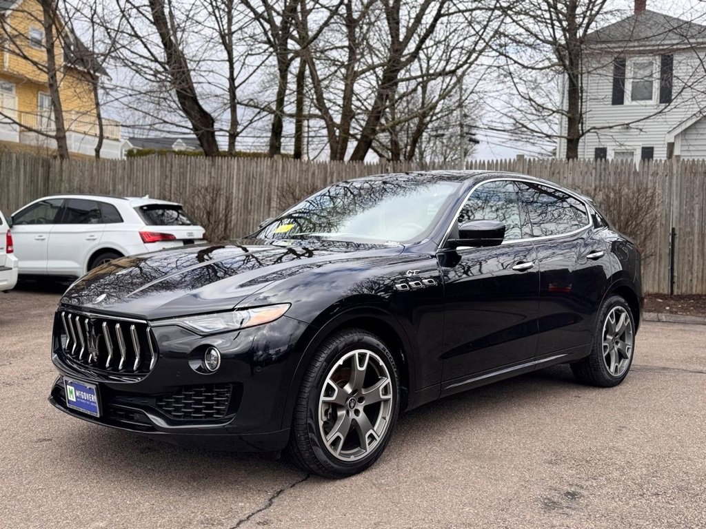 Used 2023 Maserati Levante GT image 2