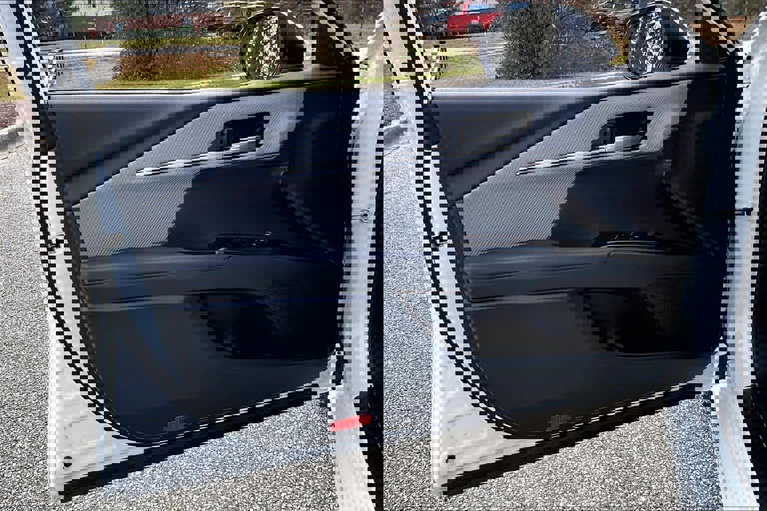 Used 2025 Toyota Camry SE image 21