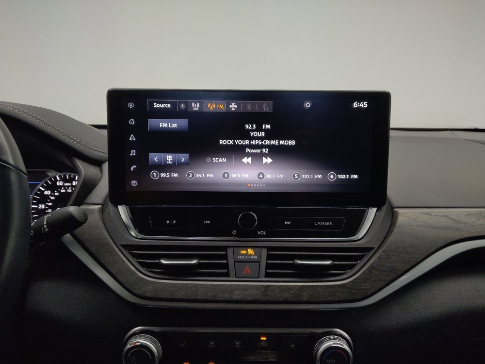 Used 2023 Nissan Altima 2.5 SV w/ SV Premium Package AWD/4WD image 25