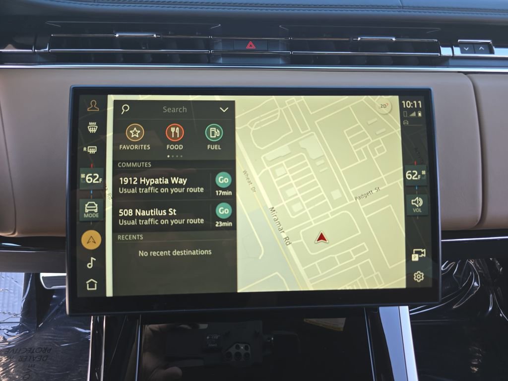 Used 2024 Land Rover Range Rover Sport Dynamic SE image 23