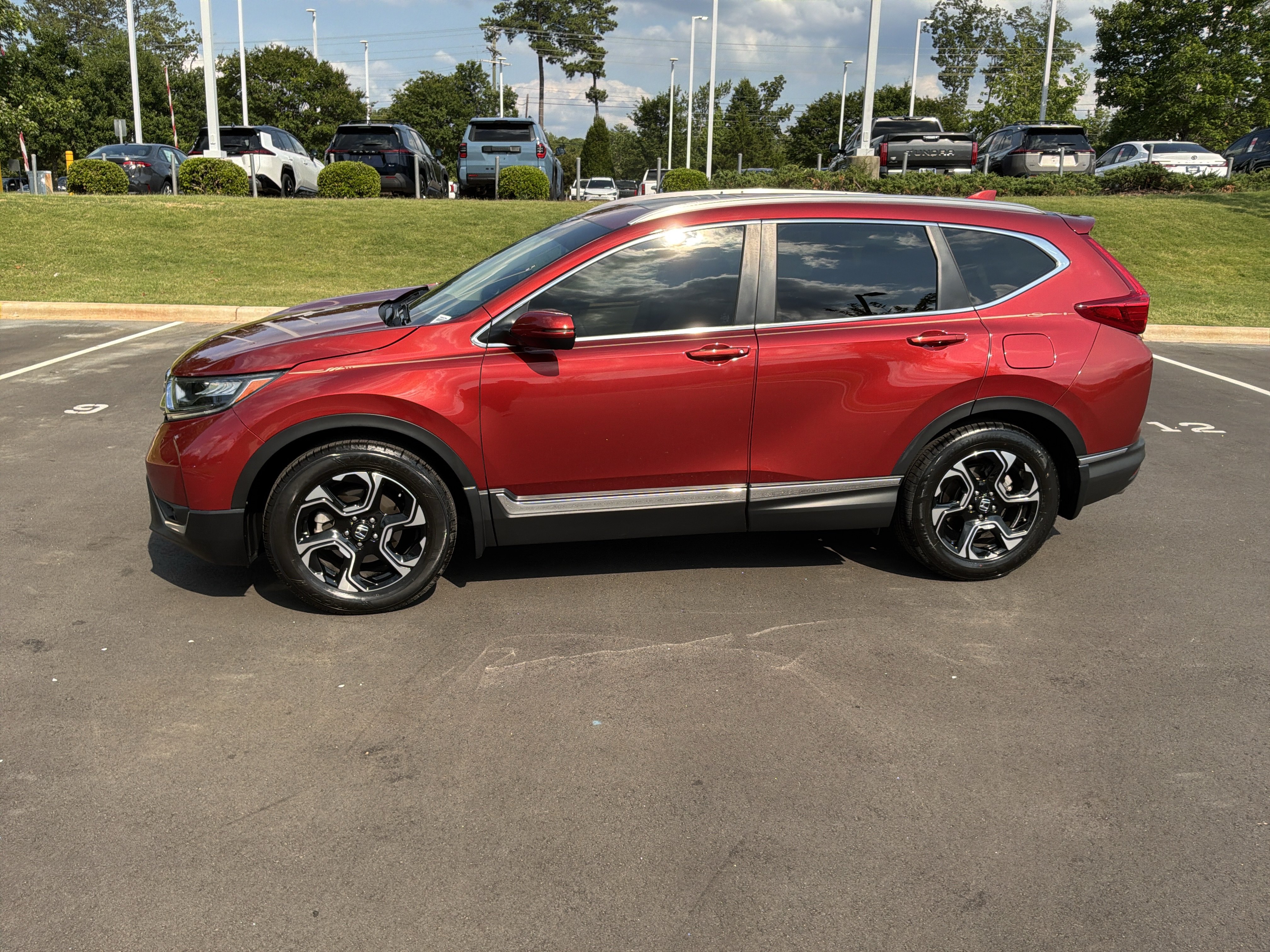 Used 2019 Honda CR-V Touring image 7