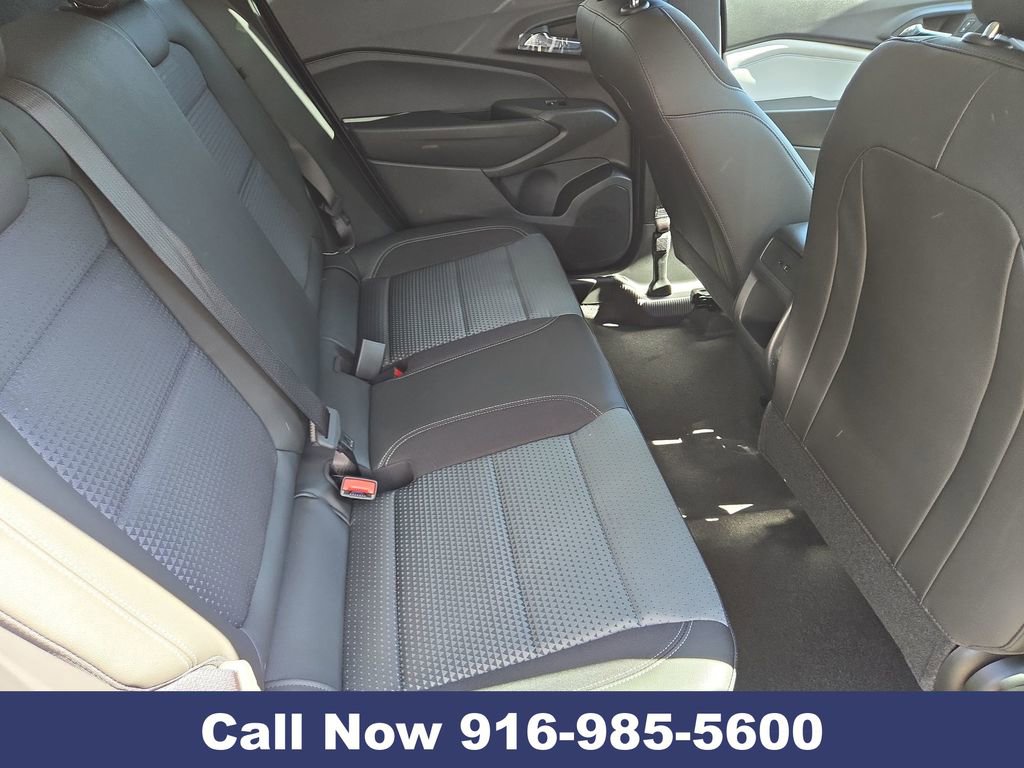New 2026 Chevrolet Trax LT image 30