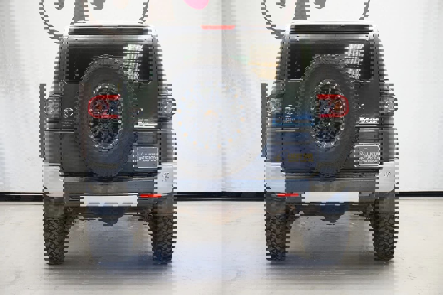 Used 2013 Toyota FJ Cruiser 4WD image 6