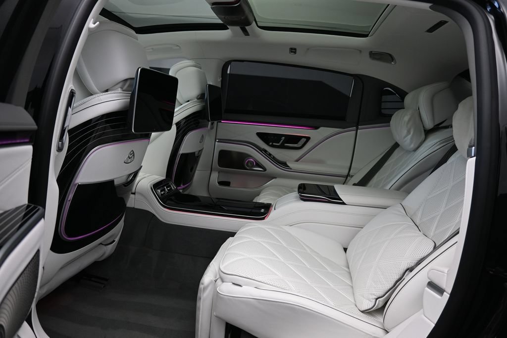 Used 2023 Mercedes-Benz Maybach S 580 4MATIC image 20