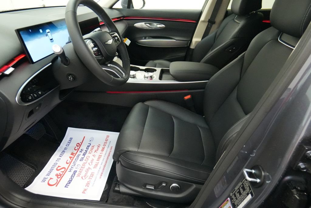 New 2026 Genesis GV70 2.5T Select image 15
