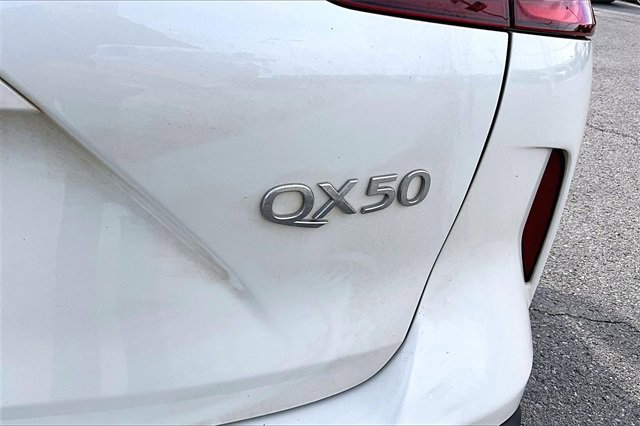 Used 2022 INFINITI QX50 Essential image 30
