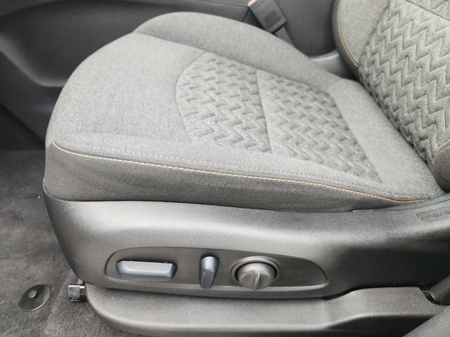 Used 2024 Chevrolet Equinox LT AWD/4WD image 18