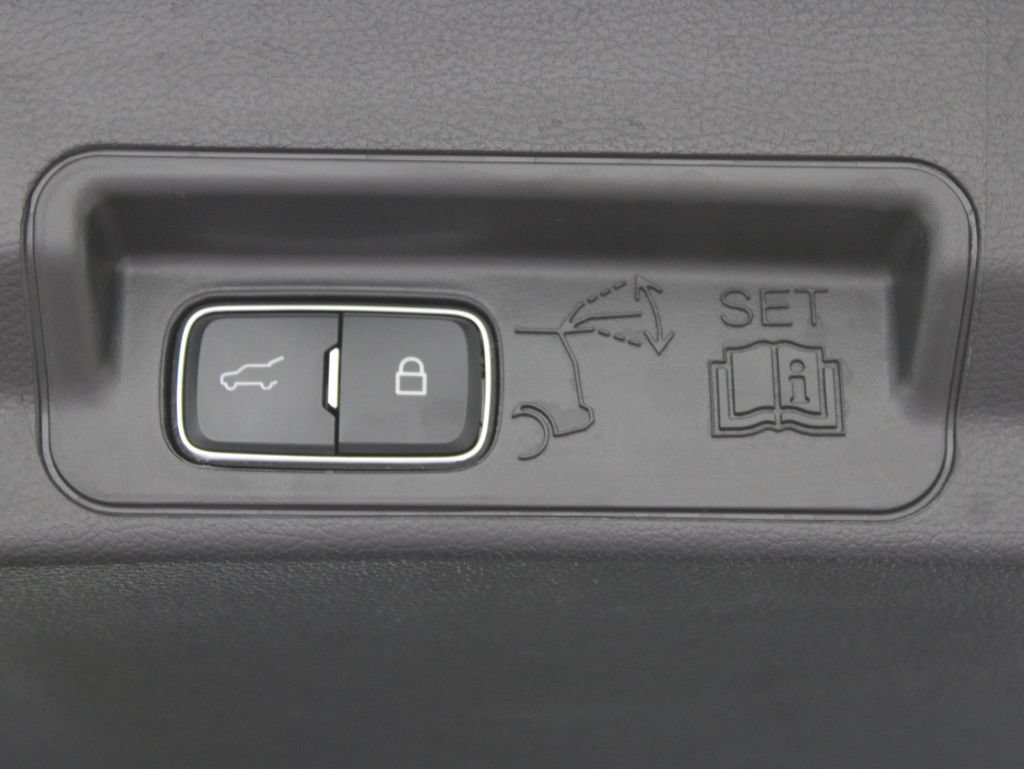 Used 2025 Ford Explorer ST AWD/4WD image 51