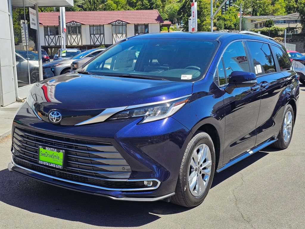 New 2026 Toyota Sienna Limited AWD/4WD image 3