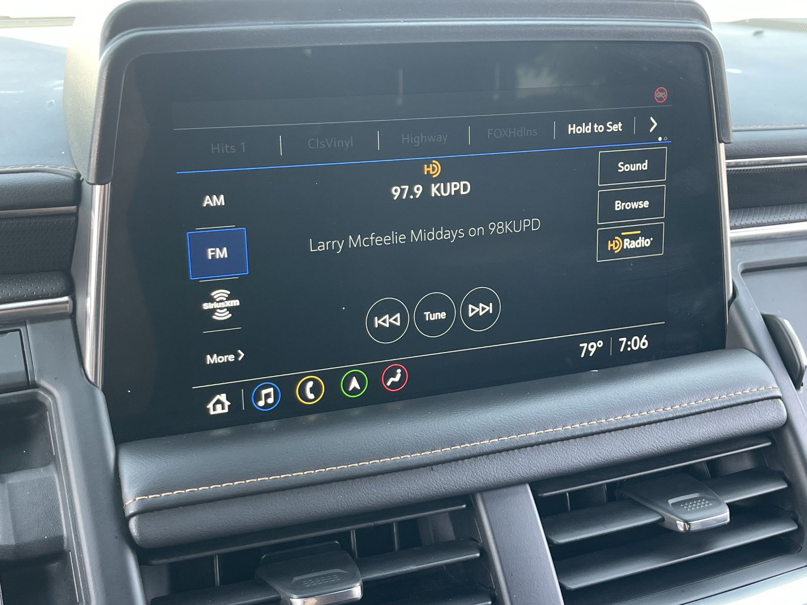 Certified 2021 GMC Yukon AT4 w/ Rear Media and Nav Package AWD/4WD image 25