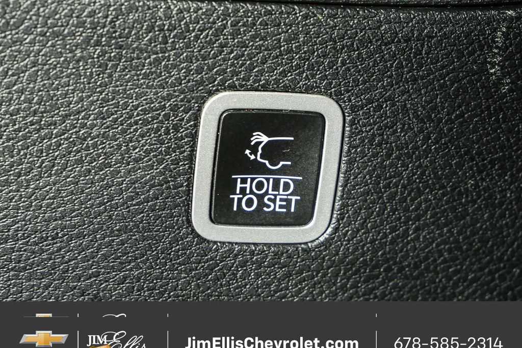 Used 2023 Jeep Wagoneer 2WD w/ Convenience Group I image 35