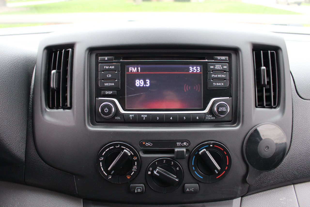 Used 2018 Nissan NV200 SV image 21