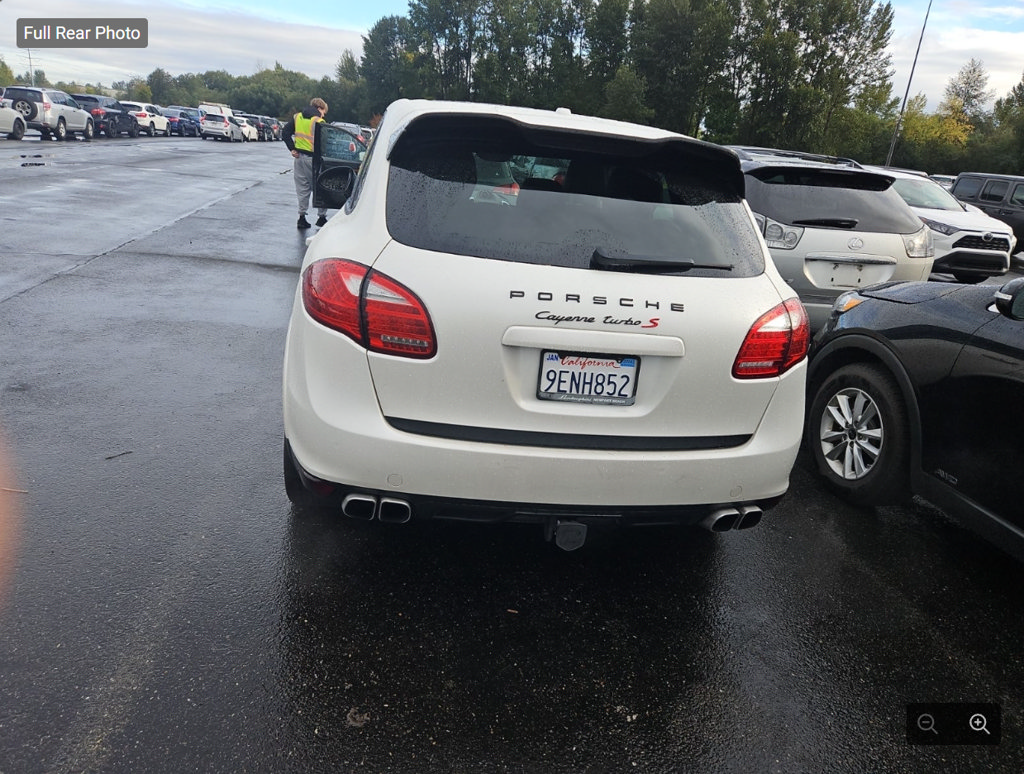 Used 2014 Porsche Cayenne Turbo S AWD/4WD image 6