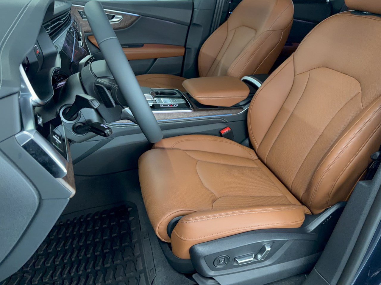 New 2027 Audi Q8 Prestige AWD/4WD image 5