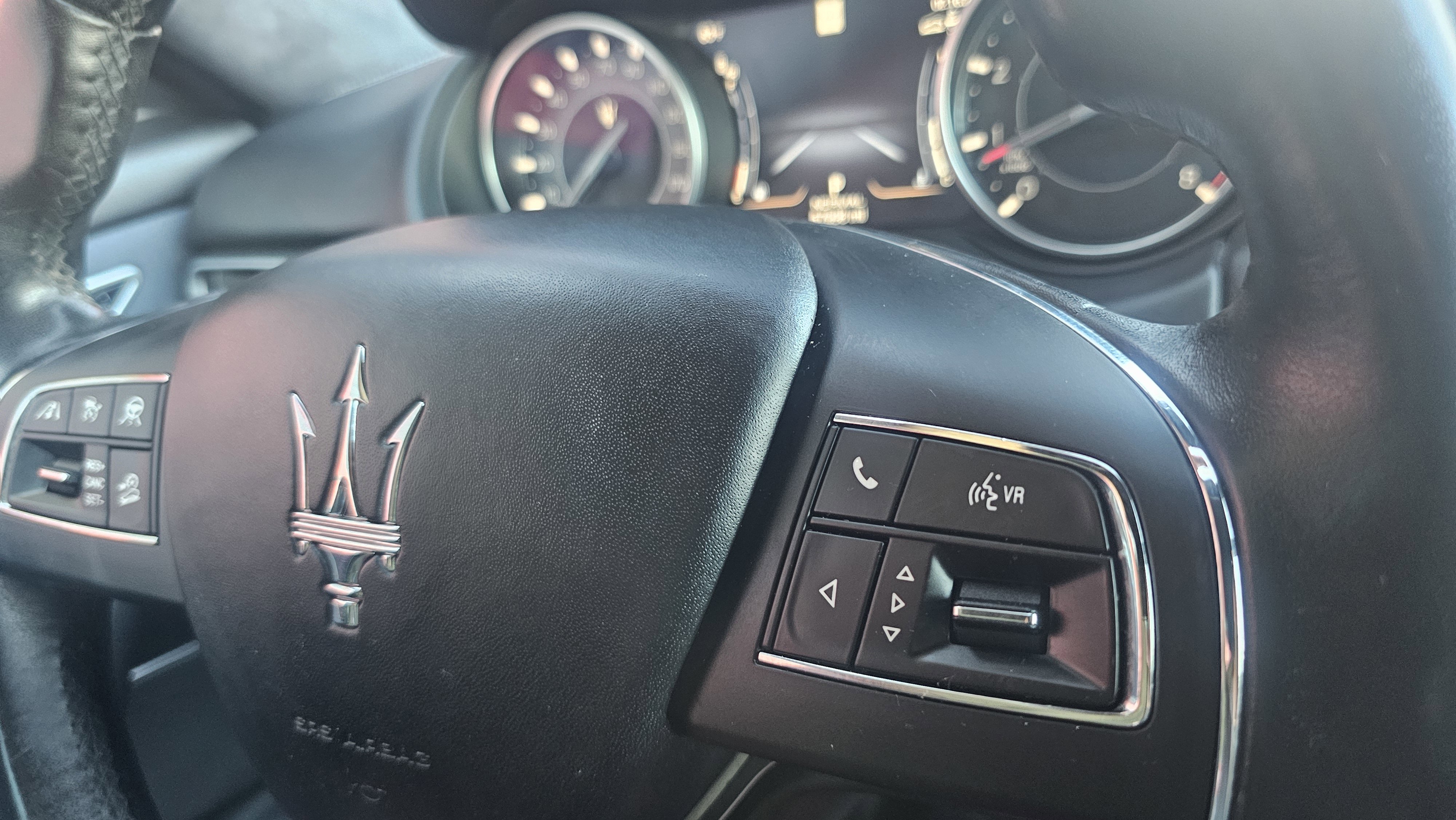 Used 2021 Maserati Levante GranLusso image 48