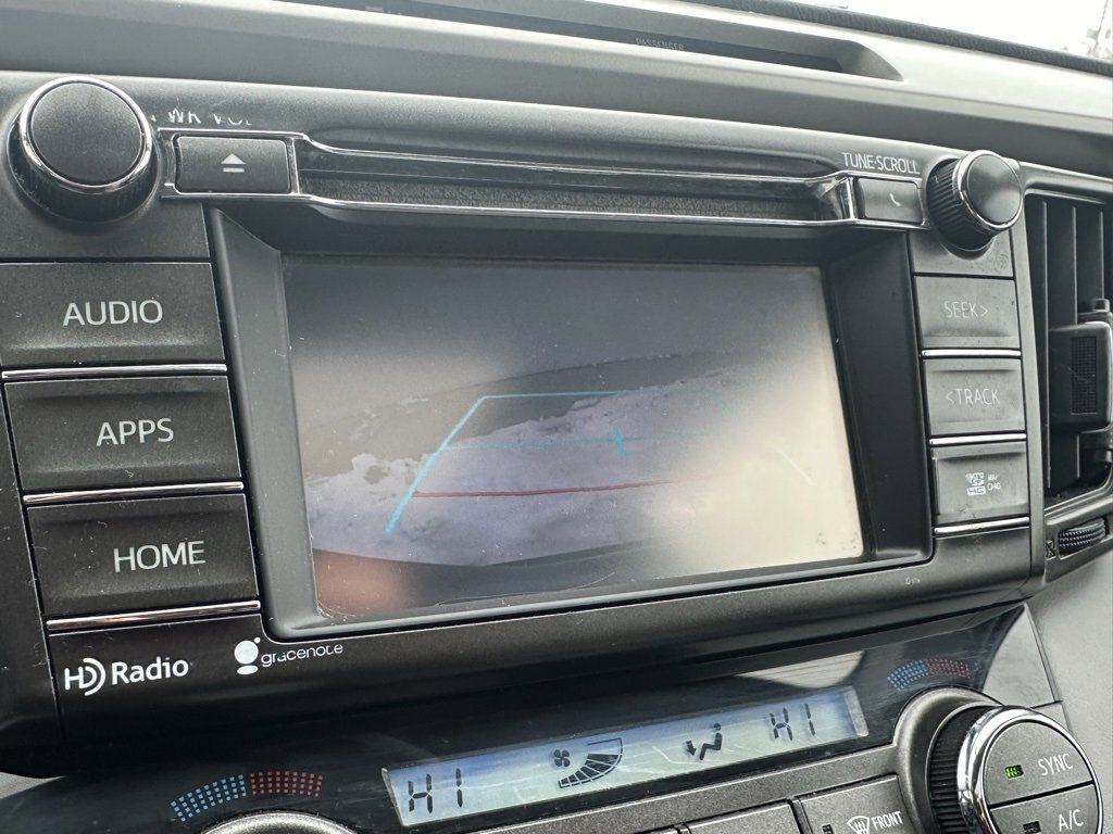 Used 2015 Toyota RAV4 XLE image 29